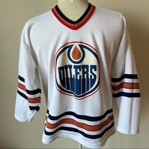 CCM Retro Edmonton Oilers Jersey Youth L/XL
